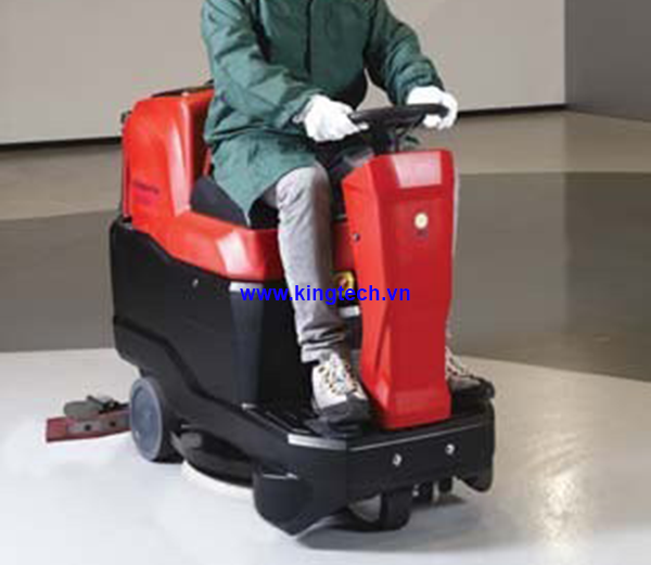 Scrubber Driers- Ride On IPC Portotecnica LAVAMATIC 80 BT60