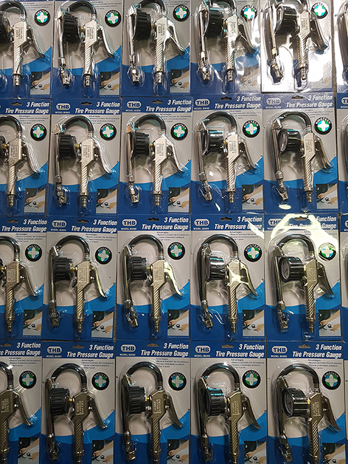 Súng bơm lốp ô tô, xe máy THB B20A